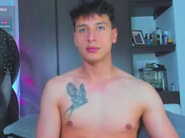 GretaCyrus – webcam model profile photo Image 9