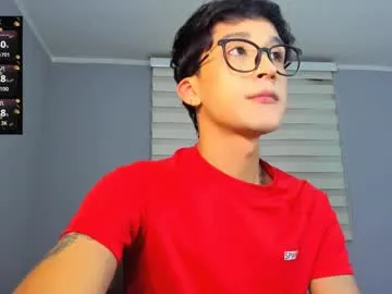 EmiliaWalker – webcam model profile photo Image 10