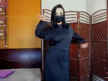 IsaBalmain – webcam model profile photo Image 8