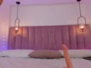 CamilaStarr – webcam model profile photo Image 15