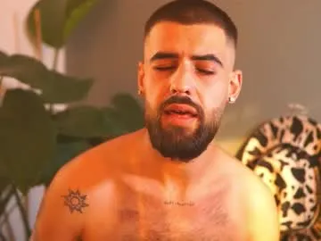 indiandesiguys2023 – webcam model profile photo Image 17