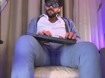 EmiliaWalker – webcam model profile photo Image 5