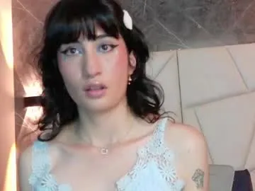 AmyJacobs – webcam model profile photo Image 1