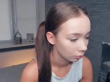 sweetkarmababy – webcam model profile photo Image 4