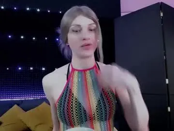 EmiliaWalker – webcam model profile photo Image 9