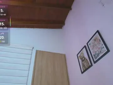 MilaHall – webcam model profile photo Image 7