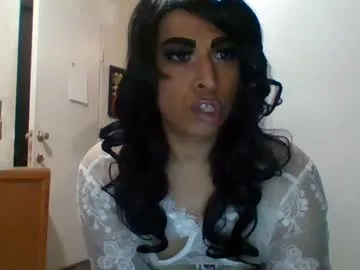 EmiliaWalker – webcam model profile photo Image 13