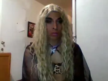 EmiliaWalker – webcam model profile photo Image 5