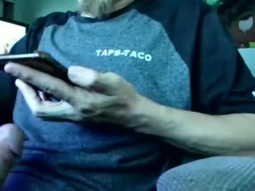 mochasins_ – webcam model profile photo Image 6