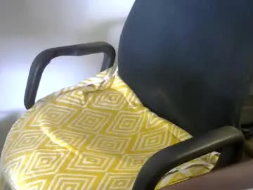 EmiliaWalker – webcam model profile photo Image 11