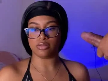 pureannuals – webcam model profile photo Image 16