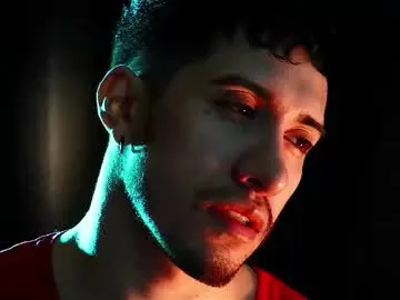 NoraTello – webcam model profile photo Image 12