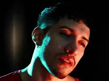 NoraTello – webcam model profile photo Image 14