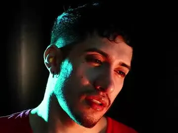 NoraTello – webcam model profile photo Image 17