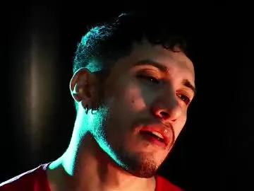 NoraTello – webcam model profile photo Image 4