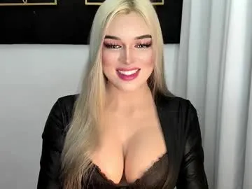 EvanyaRose – webcam model profile photo Image 5