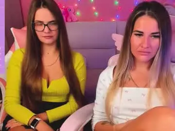 EmiliaWalker – webcam model profile photo Image 10