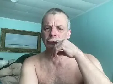 howlingatnothing – webcam model profile photo