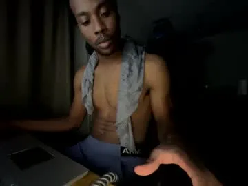 lolaa_darling – webcam model profile photo Image 7