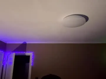 ashley_jones9 – webcam model profile photo Image 15