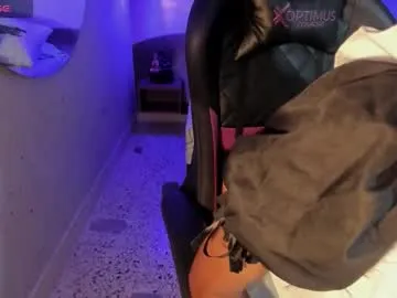 little_style cam session Image 7