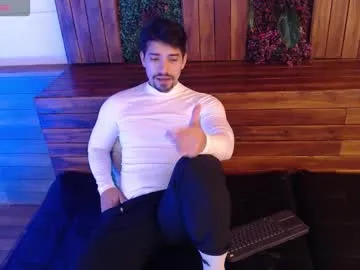 KiaraCold – webcam model profile photo Image 13