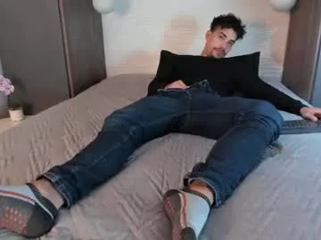 KiaraCold – webcam model profile photo Image 3