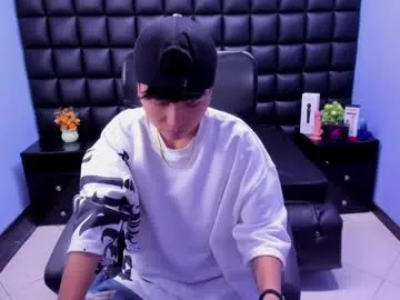 OrriHart – webcam model profile photo Image 15