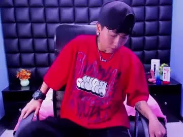 OrriHart – webcam model profile photo Image 18