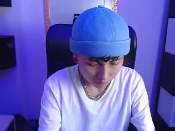 OrriHart – webcam model profile photo Image 5