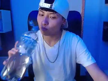 OrriHart – webcam model profile photo Image 6