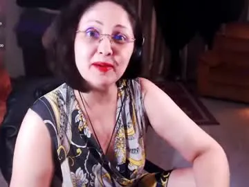 EmiliaWalker – webcam model profile photo Image 8