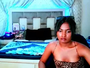 pinkadele – webcam model profile photo Image 2