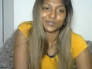 naisharousell – webcam model profile photo Image 10