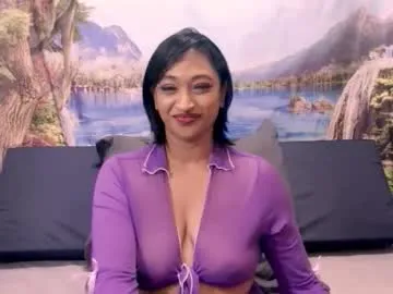 darshajaya822707 – webcam model profile photo Image 4