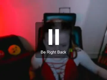 CarlaSharp – webcam model profile photo Image 2