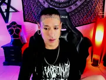 ink_u_buzz – webcam model profile photo