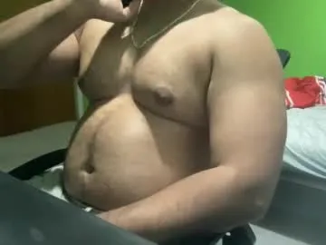 puneripiya – webcam model profile photo Image 4