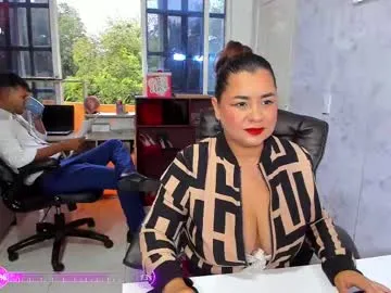 yenifer016 – webcam model profile photo Image 9