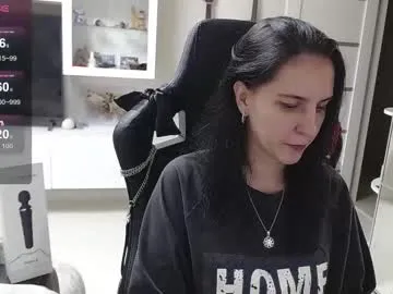 naomixjones1 – webcam model profile photo Image 16