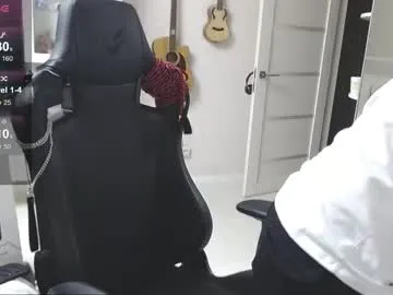 naomixjones1 – webcam model profile photo Image 17