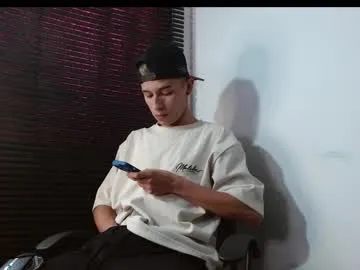 cutexxalice – webcam model profile photo Image 4