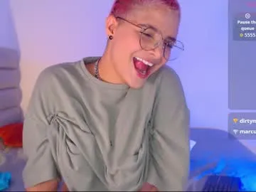 EmiliaWalker – webcam model profile photo Image 16