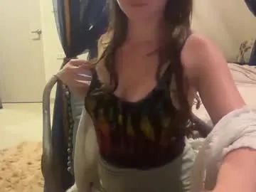 LoreneMoore – webcam model profile photo Image 5