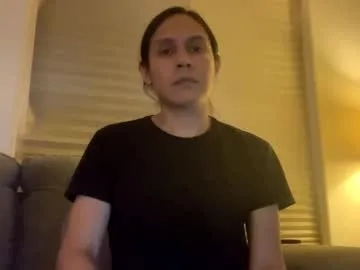 the_right_girl – webcam model profile photo Image 3