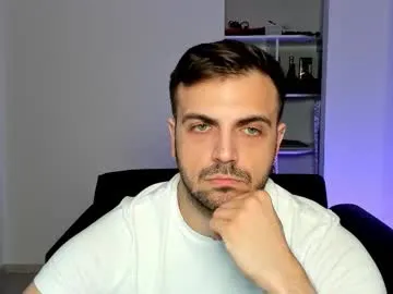 OliviaSparcks – webcam model profile photo Image 11