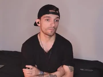 IsabelaGuerra – webcam model profile photo Image 4