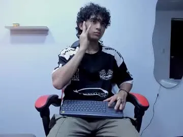 ChloeCerisse – webcam model profile photo Image 19