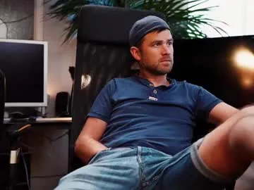 rupali01 – webcam model profile photo Image 2