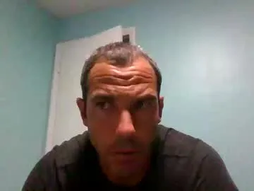 passionbond – webcam model profile photo Image 9